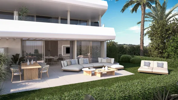 Contemporary ground floor apartment with private garden in Estepona