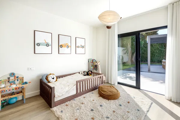 Sophisticated Mediterranean residence in a peaceful beachside setting in Cortijo Blanco, San Pedro de Alcántara