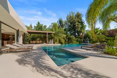 Sophisticated residence with private pool and tranquil setting in Las Chapas, Marbella East