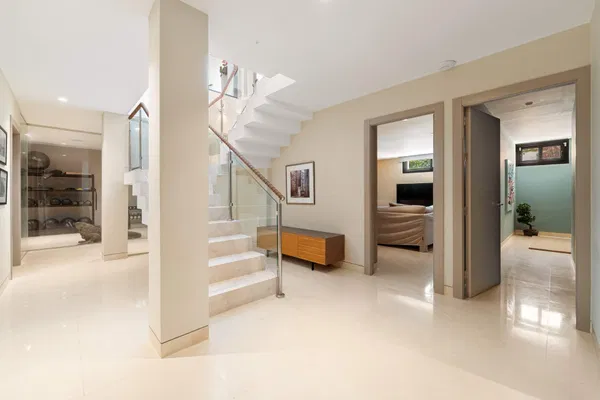 Modern frontline golf villa with panoramic views in the heart of the Golf Valley in Nueva Andalucía, Marbella
