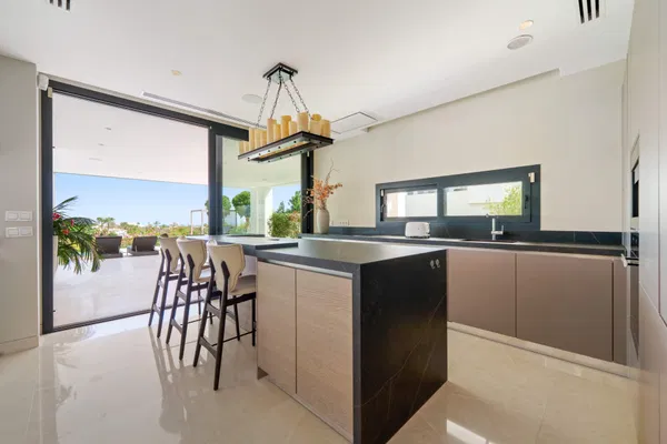 Modern frontline golf villa with panoramic views in the heart of the Golf Valley in Nueva Andalucía, Marbella