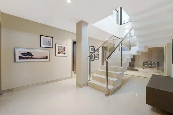 Modern frontline golf villa with panoramic views in the heart of the Golf Valley in Nueva Andalucía, Marbella