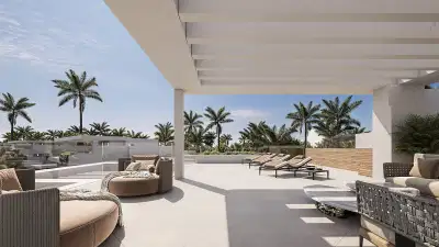 Exceptional duplex penthouse with rooftop outdoor living in Estepona