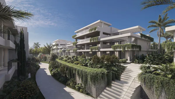 Sophisticated penthouse with rooftop terrace and panoramic sea views in Estepona
