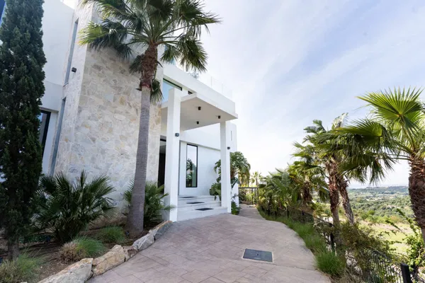 Luxury villa surrounded by nature with stunning panoramic views, New Golden Mile, Estepona