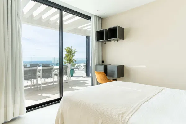 Luxury villa surrounded by nature with stunning panoramic views, New Golden Mile, Estepona