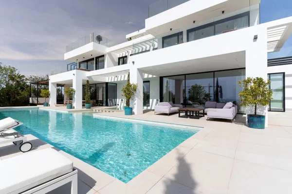 Luxury villa surrounded by nature with stunning panoramic views, New Golden Mile, Estepona