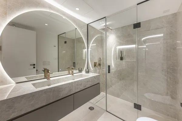 Fully renovated designer apartment turn in Bahía del Velerín, Estepona East
