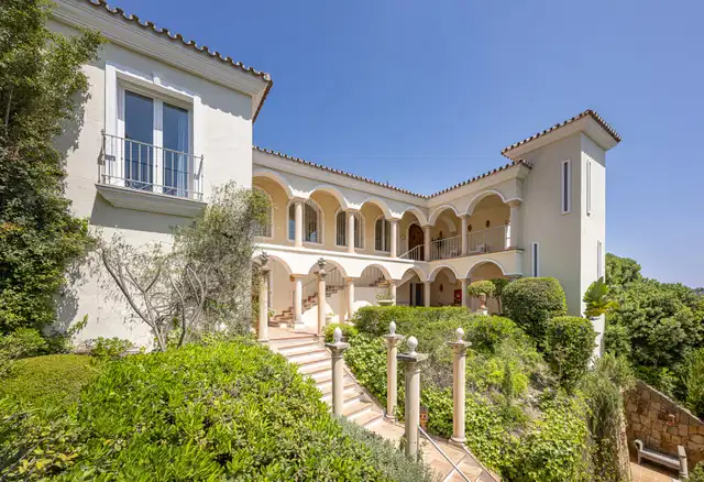 Casa Greco:  a timeless andalusian elegance with panoramic Mediterranean views in El Herrojo Alto, Benahavís