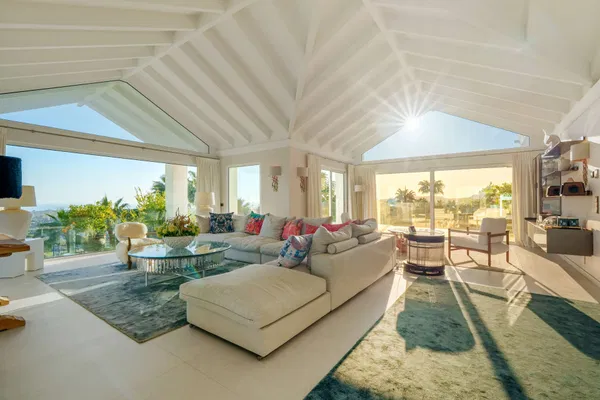 Spacious contemporary villa with guest house in a private hillside setting, Puerto del Almendro, Benahavís