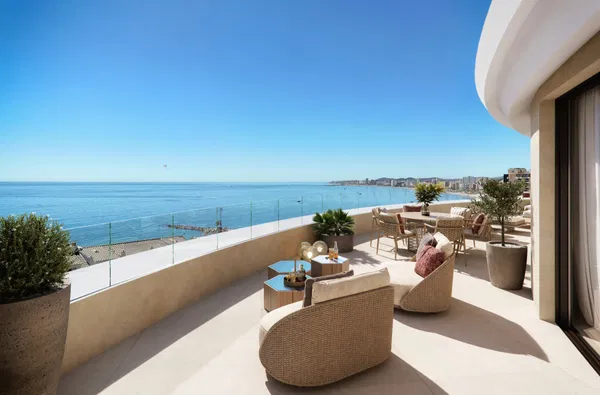 Modern Penthouse with sea views near the beach, Fuengirola, Málaga