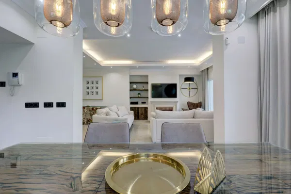 Mediterranean retreat in Cabopino: Villa with Heated Pool just 650m from the Beach
