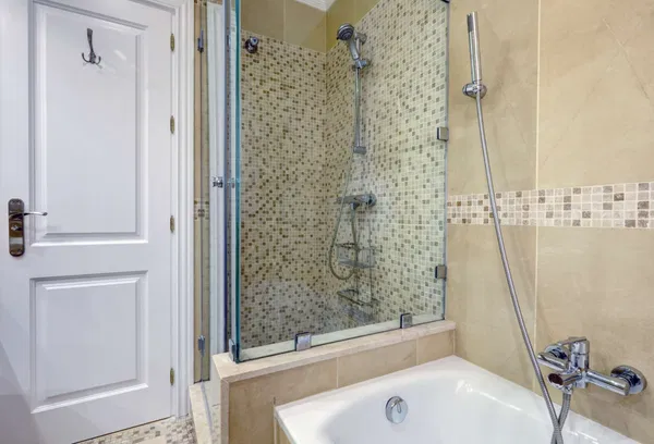 Mediterranean retreat in Cabopino: Villa with Heated Pool just 650m from the Beach